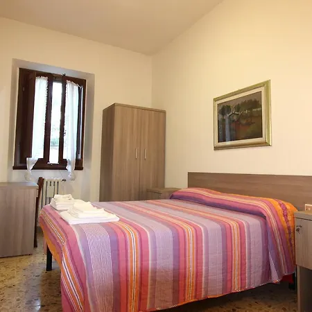 Casa Per Ferie Regina Santo Rosario Frühstückspension